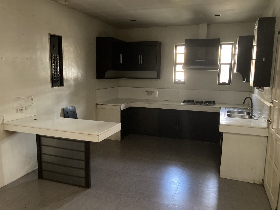 (Category: ) located in . Submitted by luxerealtyph (Listing ID 1463880678, Image 1). Description: .