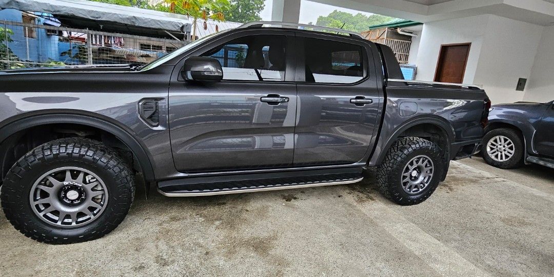 Ford Ranger (Category: Used Cars) located in Quezon City. Submitted by jimb. (Listing ID 1463924908, Image 2). Description: next gen ford ranger wildtrak 4x2, automatic 700k for me. 300k to pay off remaining monthly amortization..