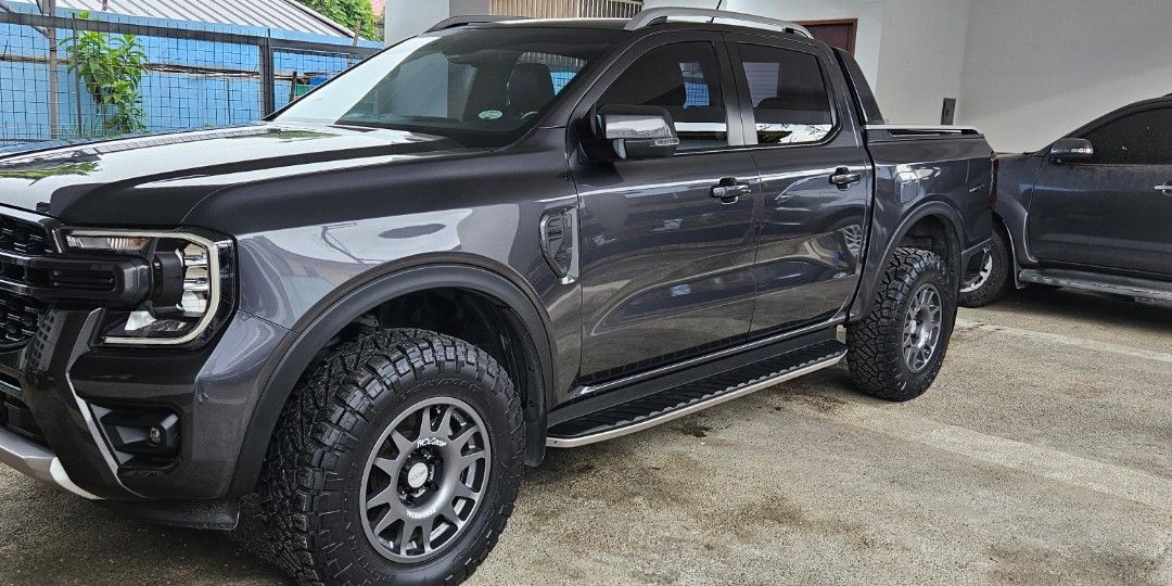Ford Ranger (Category: Used Cars) located in Quezon City. Submitted by jimb. (Listing ID 1463924908, Image 3). Description: next gen ford ranger wildtrak 4x2, automatic 700k for me. 300k to pay off remaining monthly amortization..