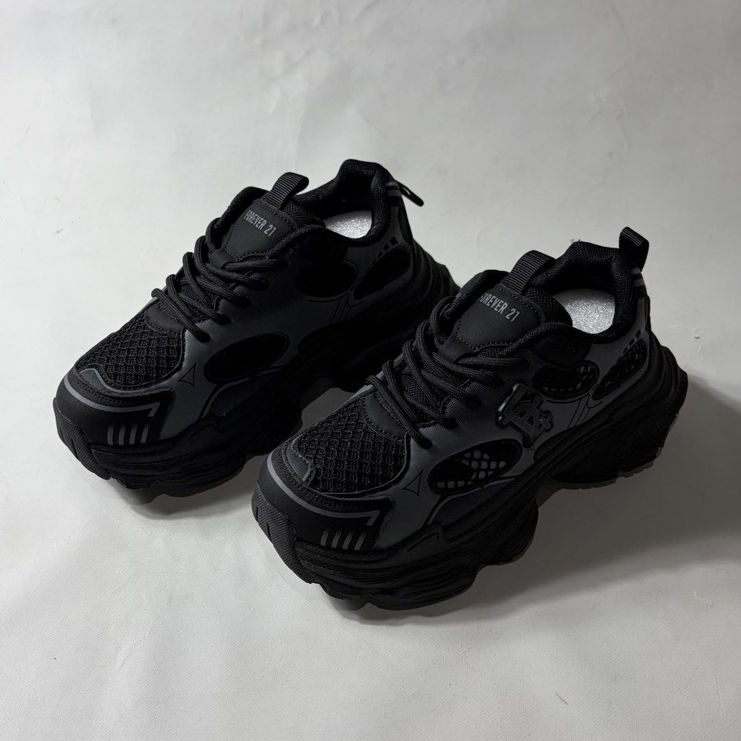 Forever 21 chunky sneakers platform shoes (Category: Sneakers) located in Baguio. Submitted by suffering (Listing ID 1463927276, Image 3). Description: Baguio City .