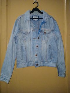 (Category: ) located in . Submitted by aeries.collection (Listing ID 1463804445, Image 1). Description: .