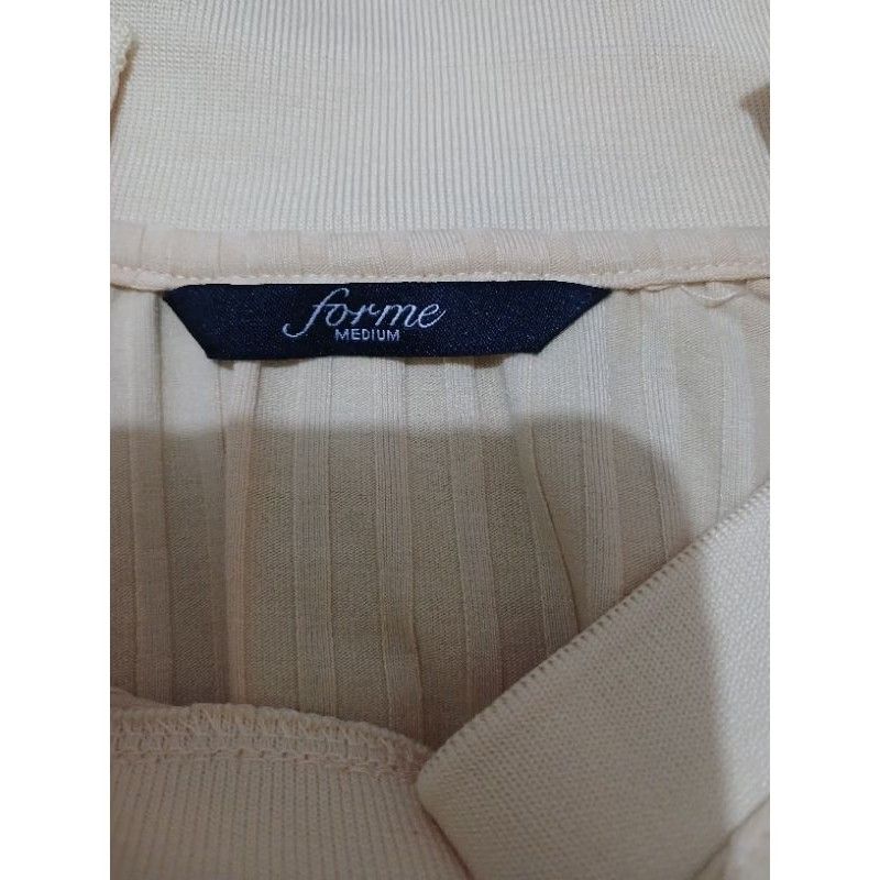 Forme shirt (Category: Shirts) located in Naguilian. Submitted by impulsive.buyer02 (Listing ID 1463772919, Image 2). Description: medium.