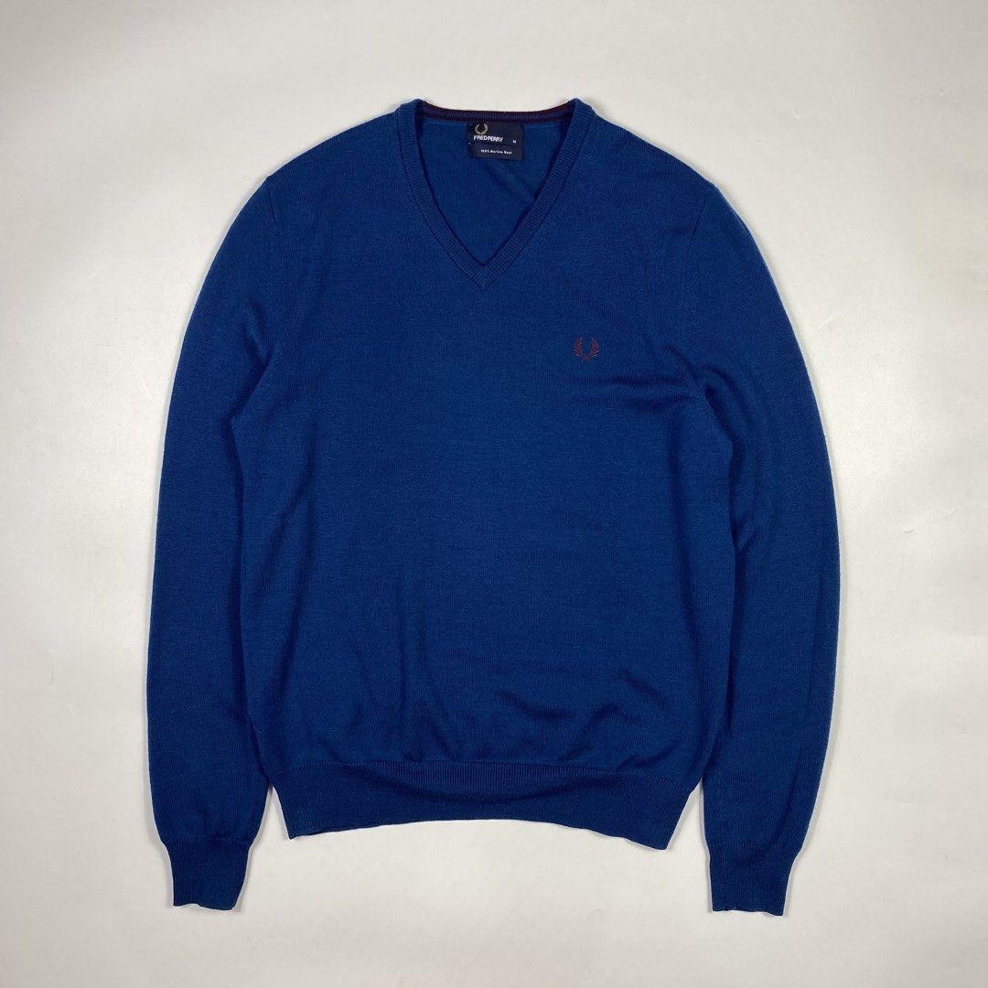 Fred Perry - Merino Wool Sweater (Category: Tshirts & Polo Shirts ) located in Iloilo. Submitted by s3condh4nd. (Listing ID 1463890984, Image 1). Description: Tagged Size : Medium Condition : 10/10 Dimensions Width - 20 Length - 26 Shoulder - 16.5 Sleeve - 27 Condition : This item is used , Please don’t expect if it is like brand new. Measured : Laid Flat by Inches Payment : GO TYME / BPI.