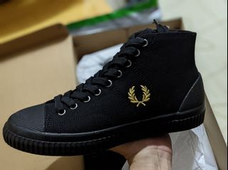 （分類：）位於 。 由 zaffreli 提交（商品編號 1463912696，圖片 1）。簡介： 。