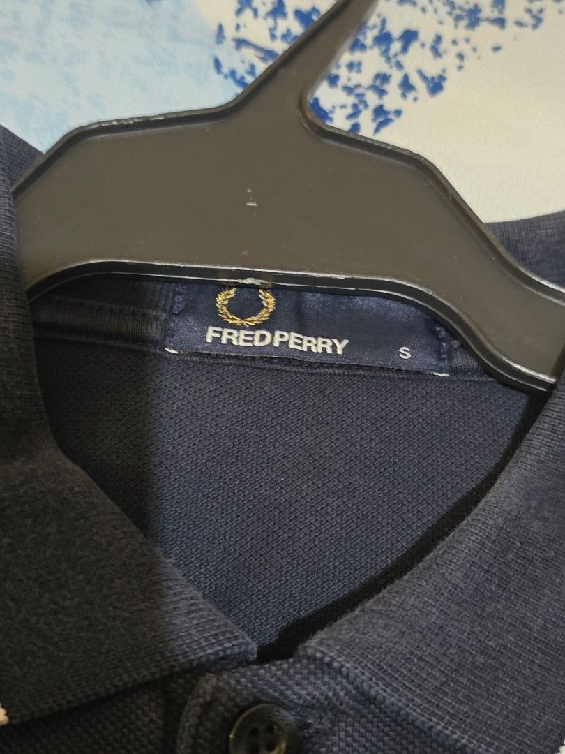 Fred Perry Polo Shirt (Category: Tshirts & Polo Shirts ) located in Manila. Submitted by matt014 (Listing ID 1463860116, Image 3). Description: FOR SALE: Fred Perry Polo Shirt Small size Length 26 Width 18 P900.00 .