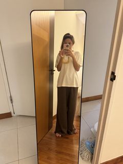 (Category: ) located in . Submitted by michelle1994th (Listing ID 1463749990, Image 1). Description: .