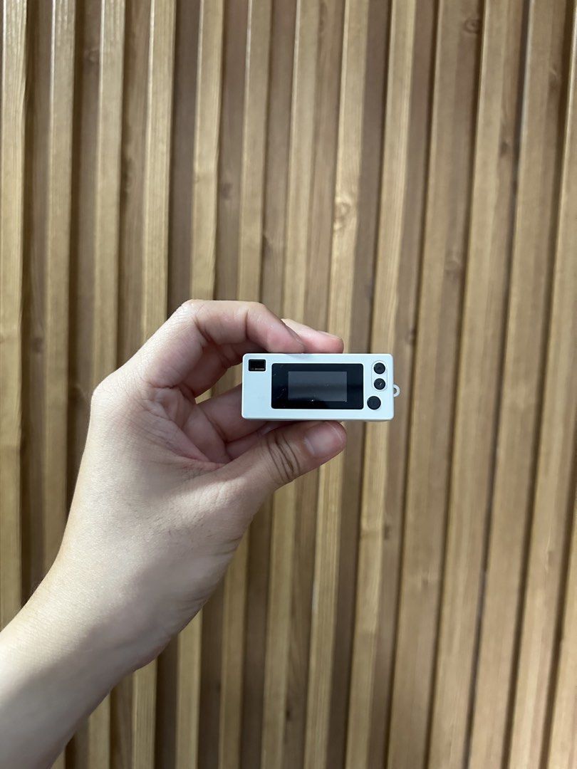 G6 Thumb Camera Keychain Digital Camera (Category: Cameras) located in Lala. Submitted by thirdeclutter (Listing ID 1463767701, Image 2). Description: TAKE 2 CHARMERA FOR 1,200 - Super tiny digital camera keychain - Retro design, reminiscent of 1984 cameras - Small screen on the back with buttons - Comes with keychain attachment - Great for novelty or as a fun accessory - Small, portable, and easy to carry RFS: DECLUTTERING LBC SHIPPING NATIONWID
