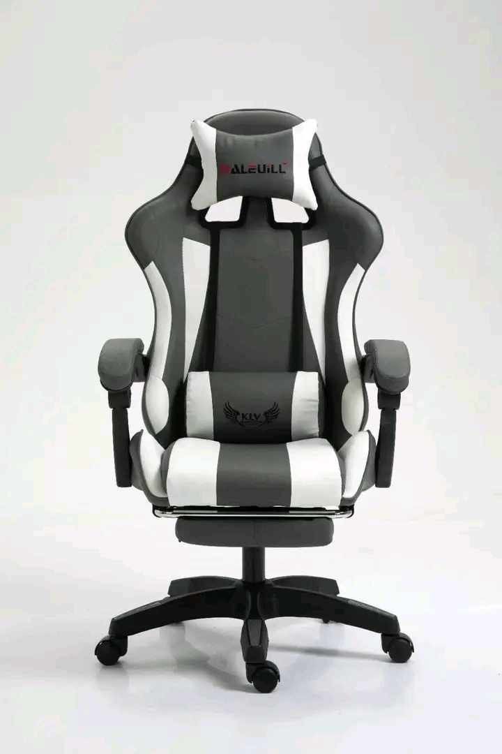 Gaming Chair (Category: Chairs) located in Manila. Submitted by aratrgrs (Listing ID 1463780649, Image 2). Description: Same day delivery within metro manila Courier: Lalamove Mode of Payment: CASH ON DELIVERY GCASH BANK TRANSFER Pm for inquiries! Happy Shopping & God bless..