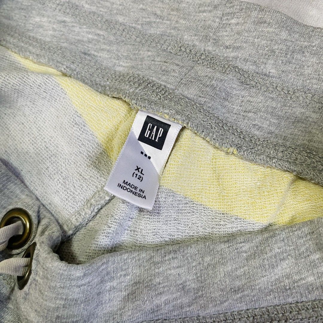 GAP Grey Yellow Striped Drawstring Shorts XL (12) (Category: Shorts) located in Roxas City. Submitted by xyddvs (Listing ID 1463938112, Image 2). Description: W 24-28 L Front 10 L Back 12 Has dot stain (see photo).