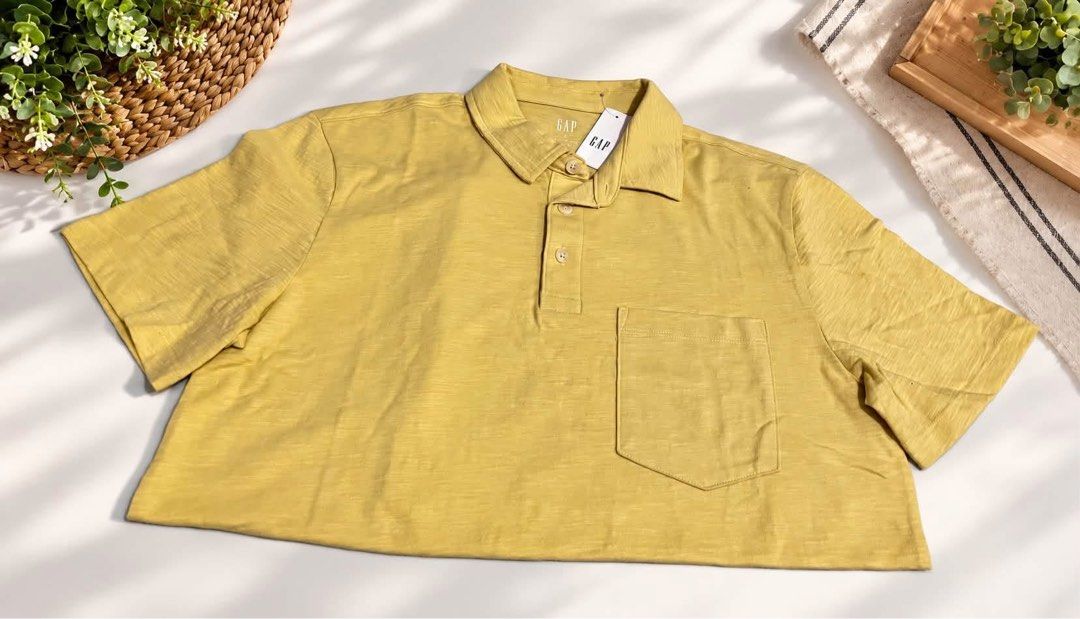 Gap Men’s Polo Shirt (Category: Tshirts & Polo Shirts ) located in Santa Rosa. Submitted by ninaparis (Listing ID 1463841573, Image 3). Description: Original Gap Men’s Polo Shirt size Medium.