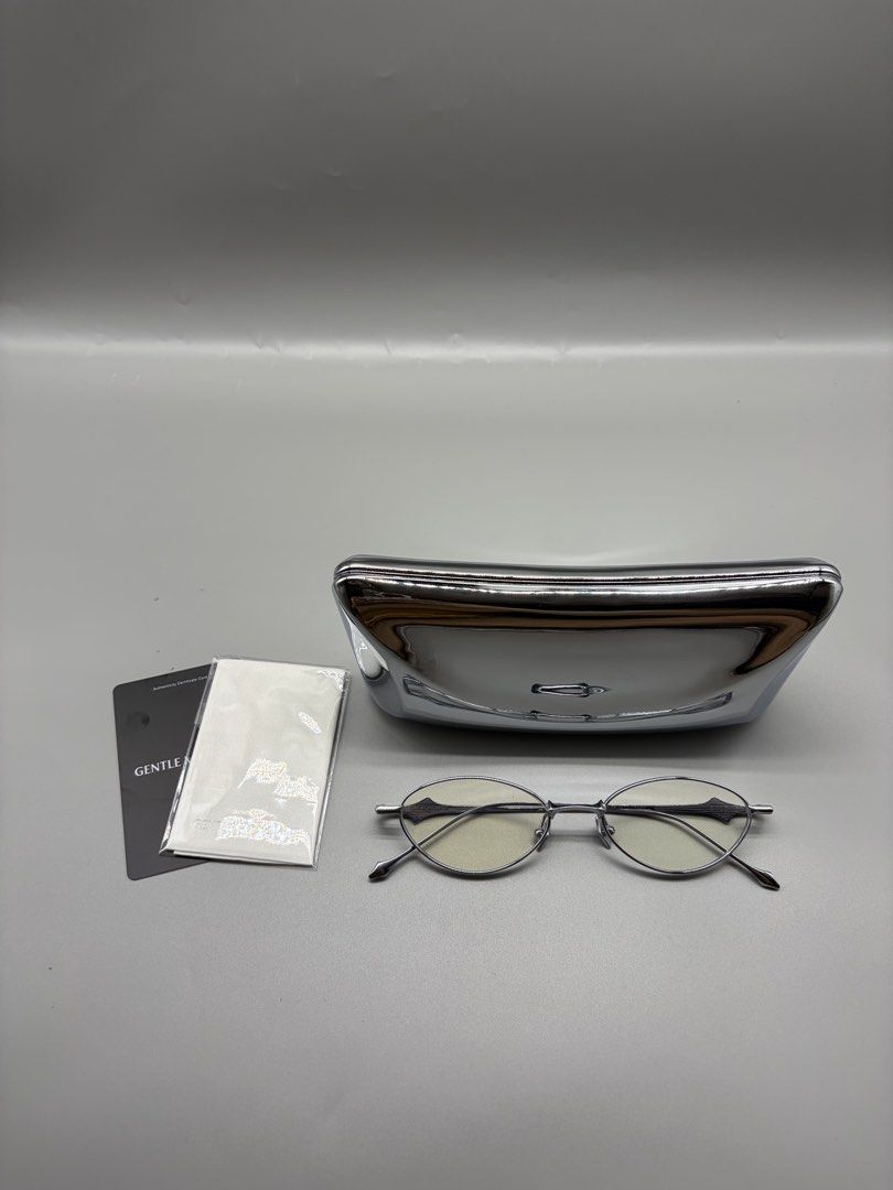 Gentle Monster BOLD Eden 02 (Silver) (Category: Sunglasses & Eyewear) located in Bacoor. Submitted by thegentleluxe (Listing ID 1463838529, Image 1). Description: Gentle Monster BOLD Eden 02 (Silver) Comes with Metallic Silver Case, Cloth, Authenticity Card. No Box Pre-Order/On Hand 3695 php only! (Shipping fee excluded) Follow our Page FB: The Gentle Luxe IG: thegentleluxestore.