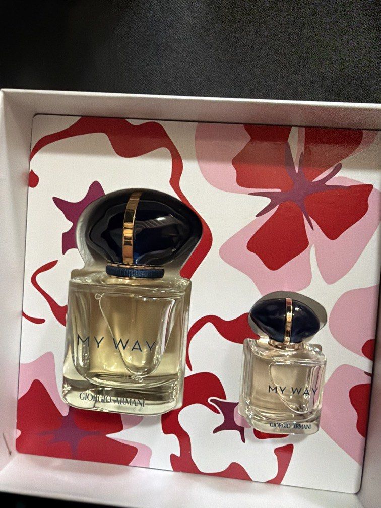 Georgia Armani My Way (Category: Fragrance & Deodorants) located in Batangas. Submitted by littlesmiles.ph (Listing ID 1463761169, Image 2). Description: Brand nee Giorgio Armani My Way Eau De Parfum Bought in Canada.
