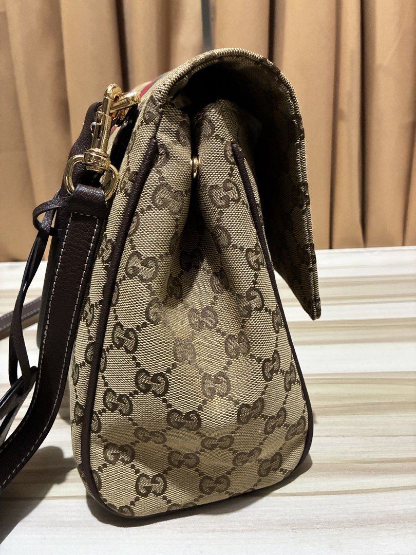 Gg (Category: Luxury Bags & Wallets) located in Manila. Submitted by finders_keepers651 (Listing ID 1463829576, Image 3). Description: .
