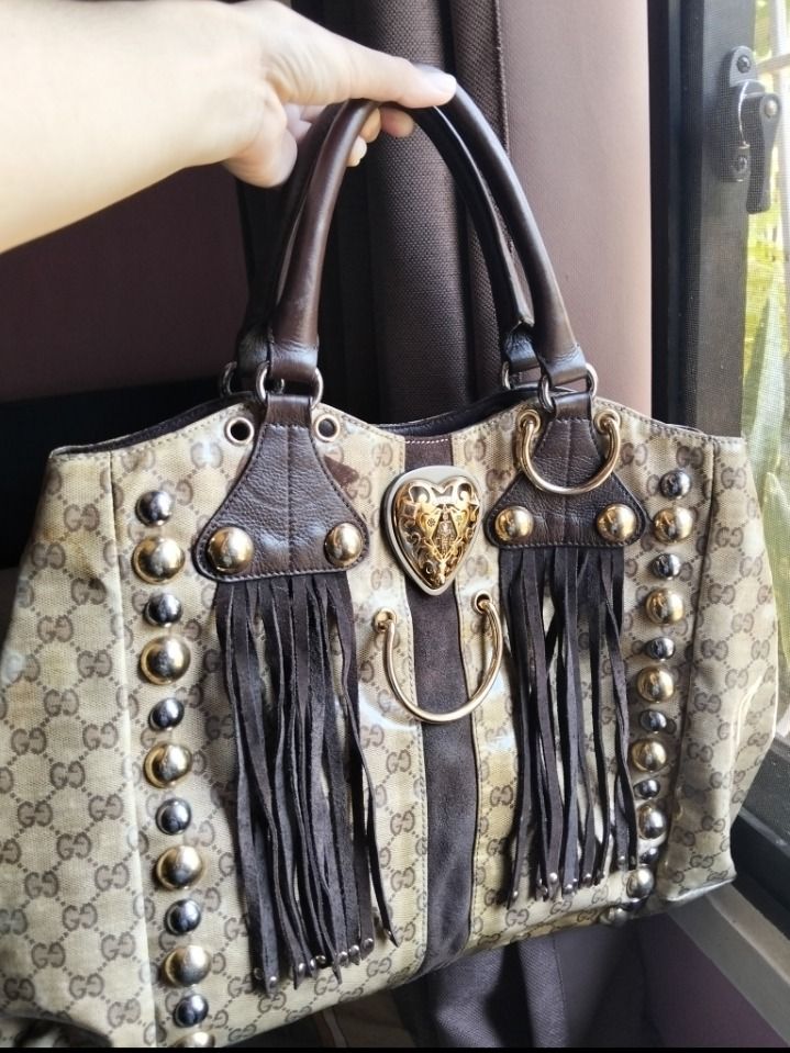 GG Heart Babouska Coded (Category: Luxury Bags & Wallets) located in Davao. Submitted by bravecat.edef3f (Listing ID 1463743447, Image 1). Description: .