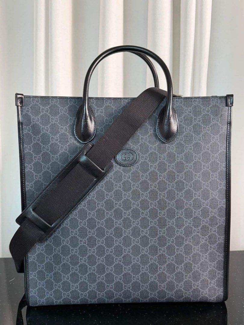 GG Vintage Tote Bag (Category: Sling Bags) located in Manila. Submitted by bagsandmanymanymore1 (Listing ID 1463838881, Image 1). Description: Preloved GG Vintage Tote Size 36cm What you see is what you get .