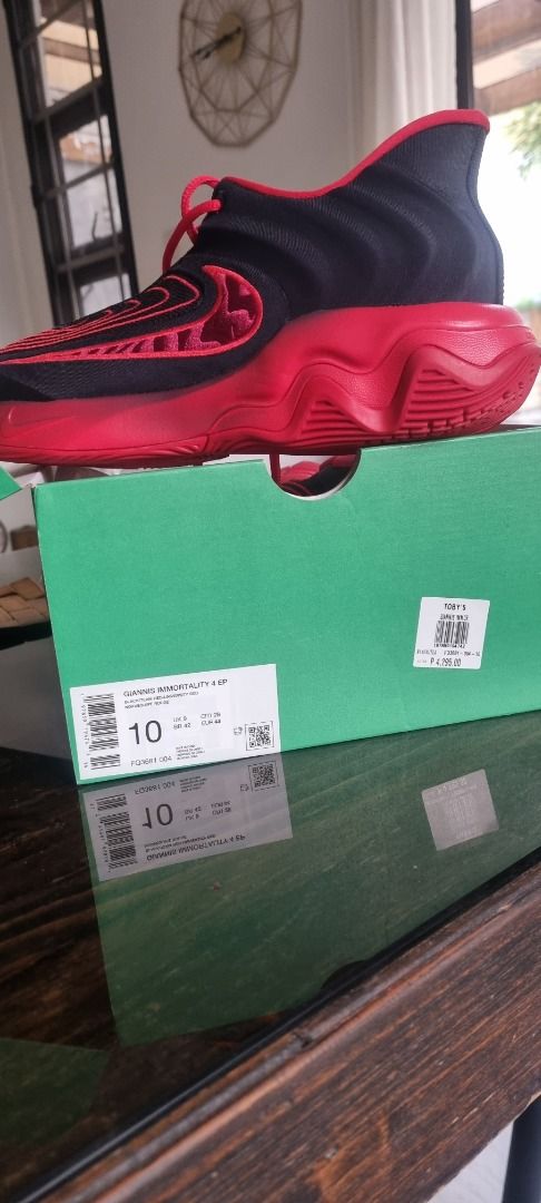 Giannis immortality 4 EP (Category: Casual Shoes) located in Caloocan City. Submitted by leannah (Listing ID 1463746122, Image 1). Description: Gianni immortality 4 EP Black/team Red- University red UK 9 BR 42 CM 28 EUR 44.