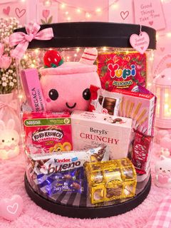 (Category: ) located in . Submitted by chomeliciousbouquet (Listing ID 1463896341, Image 1). Description: .