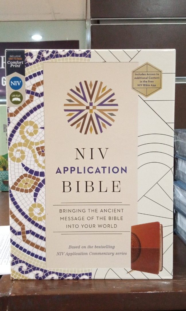 Gift suggestions 🎁💝✨ (Category: Religious Items) located in Manila. Submitted by neneserse88173 (Listing ID 1463934159, Image 2). Description: Bibles and Devotional items.