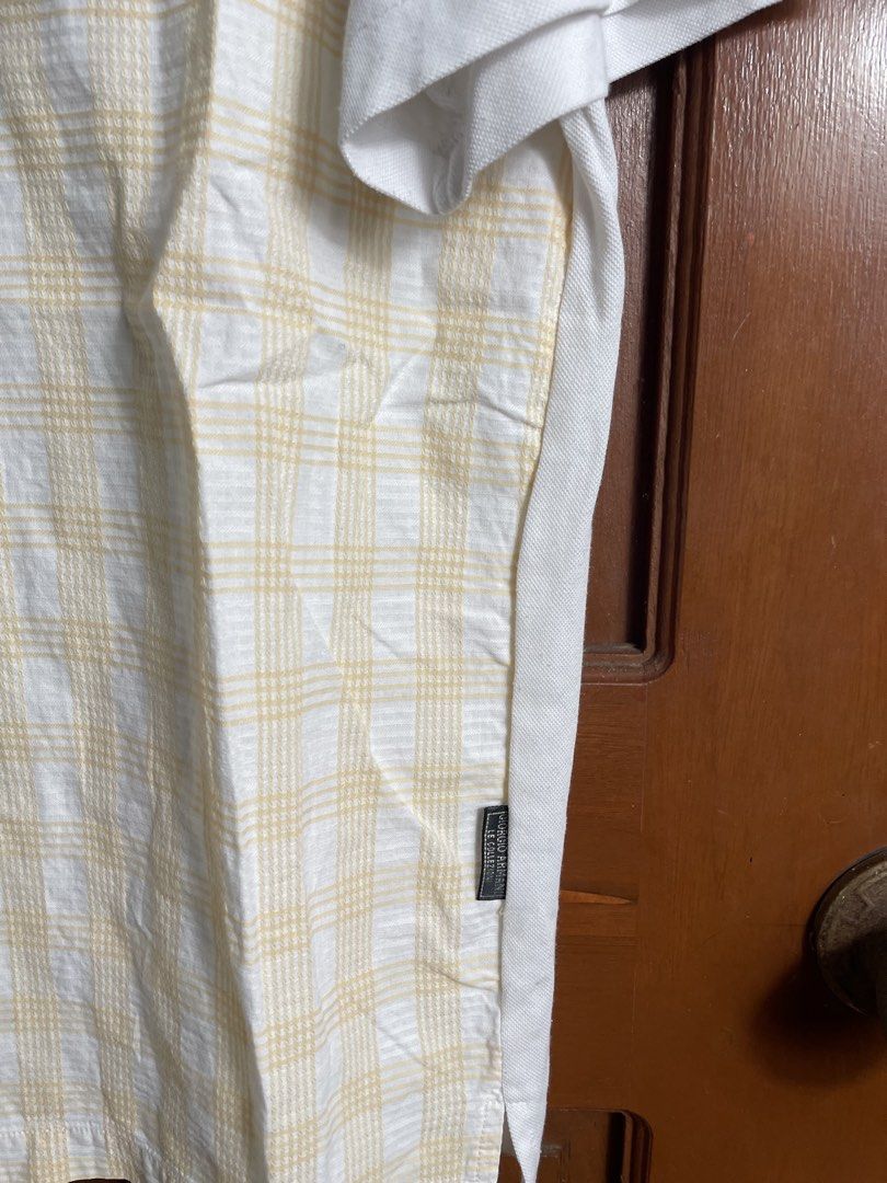 Giorgio armani plaid polo (Category: Activewear) located in Urdaneta. Submitted by northdrops_asian (Listing ID 1463874635, Image 2). Description: Excellent condition .