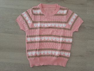 (Category: ) located in . Submitted by tins_closet88 (Listing ID 1463750380, Image 1). Description: .