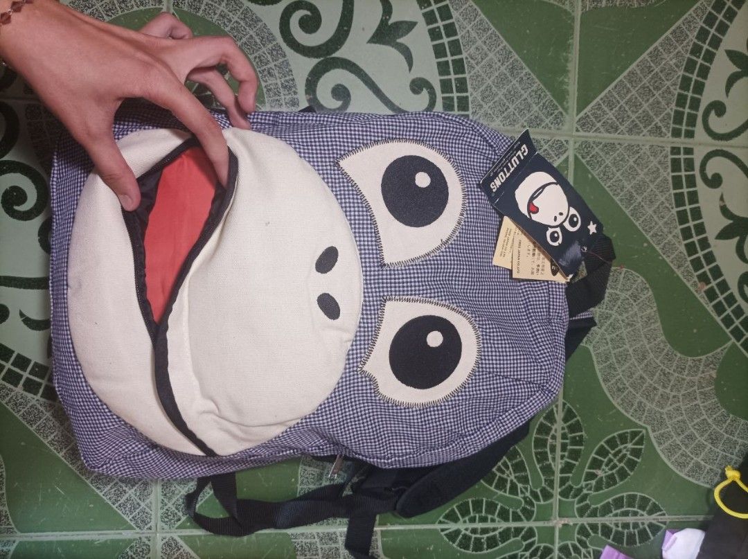 GLUTTONS BACKPACK — ₱500 (Category: Backpacks) located in Dagupan City. Submitted by jnwoshop (Listing ID 1463743016, Image 3). Description: GLUTTONS BACKPACK — ₱500 BRAND NEW / NEVER USED ✨ 🐮 Cute Gluttons backpack 🖤 Adorable cow design ✨ Spacious main compartment ✨ Lightweight & adjustable straps ✨ Perfect for kids or casual use 📌 Brand new, unused 💰 ₱500 ONLY 📩 PM to order / reserve!.