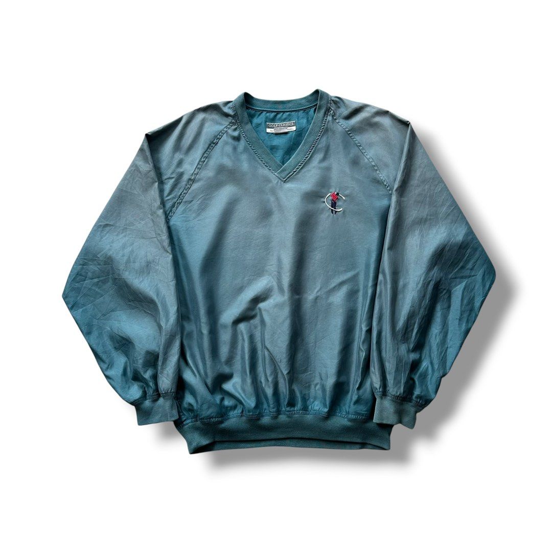 Golf Classics By Munsingwear Sweater (Category: Coats, Jackets and Outerwear) located in Binan City. Submitted by jotlog (Listing ID 1463875934, Image 1). Description: Width: 26 Length: 29 . Condition: 7/10 faded parts . Check pics for the details & condition of the item . Disclaimer: -Not affiliated with listed brands. All rights belong to their owners. .