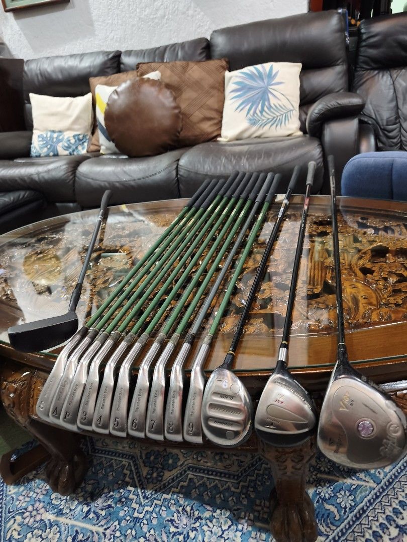 Golf Set (Category: Other Sports Equipment and Supplies) located in Paranaque City. Submitted by manilagolfmarket (Listing ID 1463894518, Image 2). Description: For Sale Golf Set °Maruman Sole Guinness R flex graphite shaft irons °Viq wood and driver °Callaway bag inlcuded for only 7.8k pick up Bf Paranaque free shipping within MM..