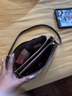 (Category: ) located in . Submitted by mhaldita_ako (Listing ID 1463775178, Image 1). Description: .