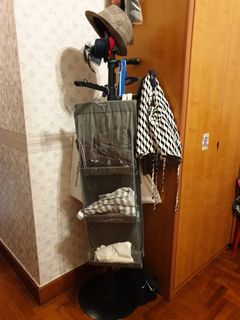(Category: ) located in . Submitted by hvhren1 (Listing ID 1463789743, Image 1). Description: .