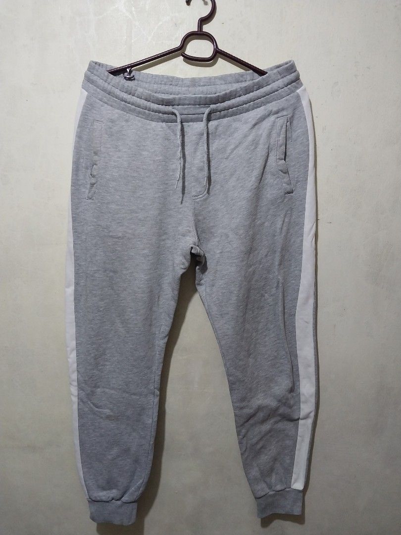 Grey Jogger Pants with White Stripe - Divided (Category: Joggers) located in Manila. Submitted by PrinceDani.Clothing (Listing ID 1463816918, Image 2). Description: h&m gray jogger pants Size 34in waist 39in length issue: dirt/lints excellent condition .