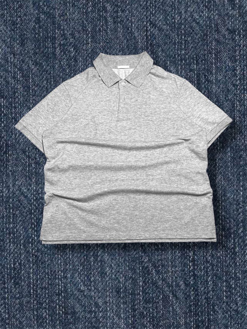 GU GRAY PLAIN POLO SHIRT (Category: Activewear) located in Angat. Submitted by andreibilledo13 (Listing ID 1463932022, Image 1). Description: .