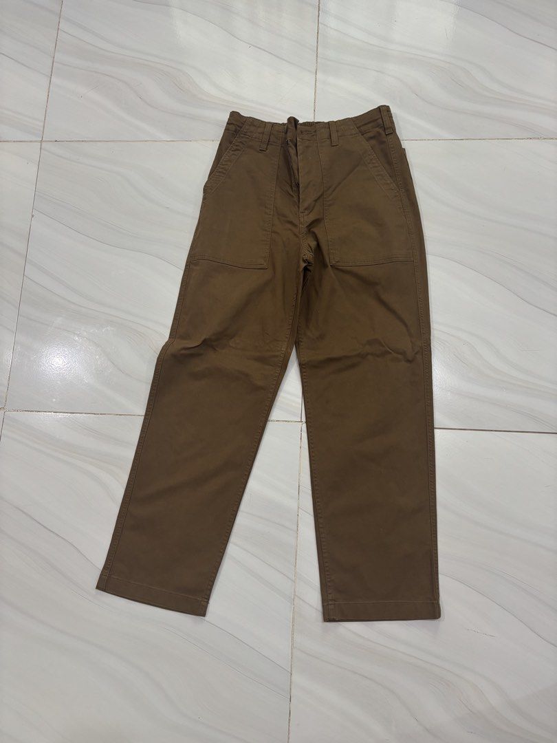 GU Straight Cargo (Category: Other Bottoms) located in Manila. Submitted by declutterwithbeyuh (Listing ID 1463775171, Image 1). Description: in brown.