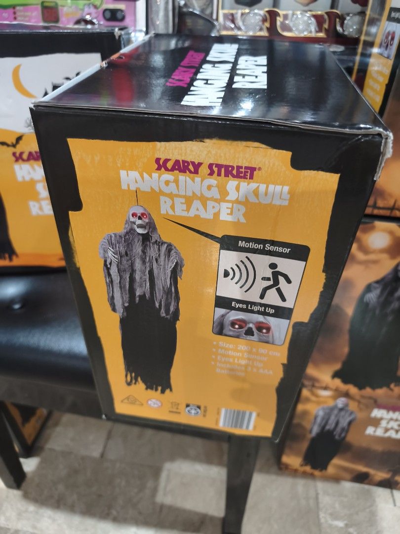 Halloween Decor (Category: Occasions & Party Supplies) located in Paranaque City. Submitted by manilagolfmarket (Listing ID 1463916418, Image 2). Description: For Sale brand new Hanging skull reaper with sound,lights and sensor. for only 3k pick up Bf Paranaque or add shipping.