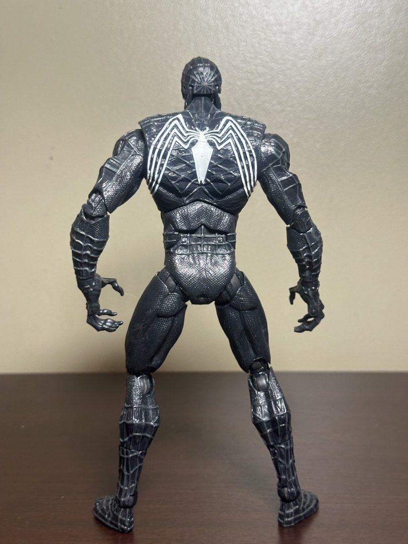Hasbro 360 Venom Figure (Category: Figurines & Statues) located in Manila. Submitted by pascualui52766 (Listing ID 1463834833, Image 2). Description: Hard to Find Hasbro 360 Line Venom Fig -8 Inches of Happiness -Movable Jaw and Fingers -Perfect for recreating spiderman 3 Scene FAQS: LOC: Lower Antipolo, Rizal MOP: Gcash, Cash, Maribank, BPI MOD: LaLaMove/LBC.