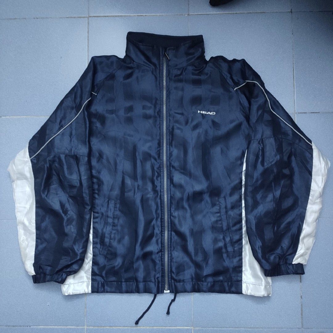HEAD vintage windbreaker|Navy & White (Category: Coats, Jackets and Outerwear) located in Santa Cruz. Submitted by oreosthrift.co (Listing ID 1463841685, Image 2). Description: PRELOVED CLOTHING † handpicked & carefully selected quality pieces • affordable prices DM to claim 📩.