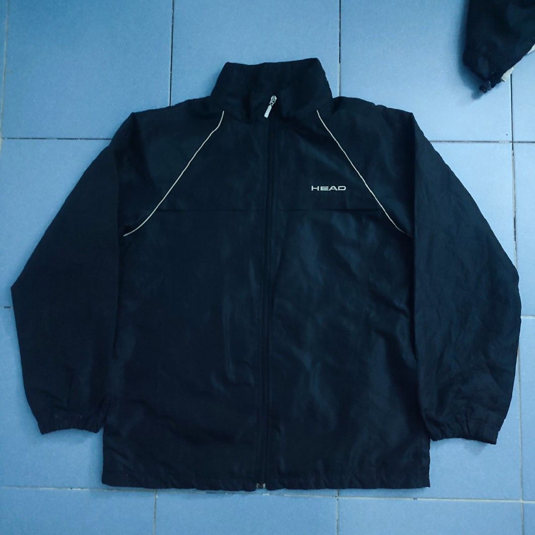 HEAD Windbreaker | Clean Black Jacket (Category: Coats, Jackets and Outerwear) located in Santa Cruz. Submitted by oreosthrift.co (Listing ID 1463847196, Image 2). Description: PRELOVED CLOTHING † handpicked & carefully selected quality pieces • affordable prices DM to claim 📩.