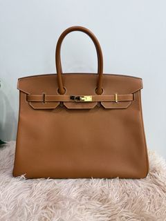 (Category: ) located in . Submitted by jlsluxuryfinds (Listing ID 1463771030, Image 1). Description: .