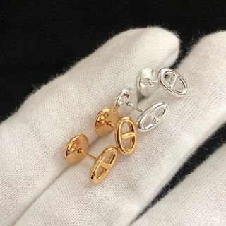 (Category: ) located in . Submitted by lunea.jewelry (Listing ID 1463794192, Image 1). Description: .