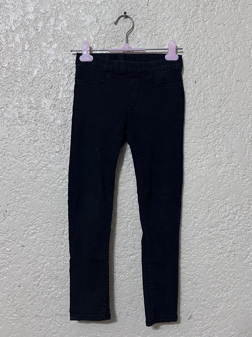 H&M skinny jeans (Category: Babies & Kids Fashion) located in Angeles City. Submitted by mom_n_i (Listing ID 1463776306, Image 3). Description: ❤️EUC-VGUC ❤️P300 take all (P120 each) ❤️4-5Y Disclaimer:Product Color May Slightly Vary Due to Photographic Lighting Sources or Your Monitor Settings.