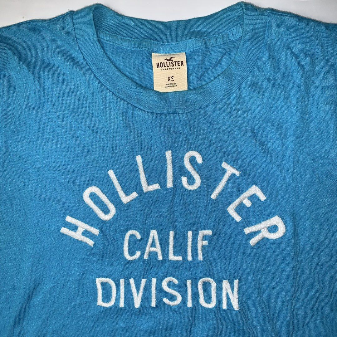 Hollister tops (Category: Blouses) located in Ivisan. Submitted by trashtotreasuree (Listing ID 1463816690, Image 2). Description: Xs No issue Like new.