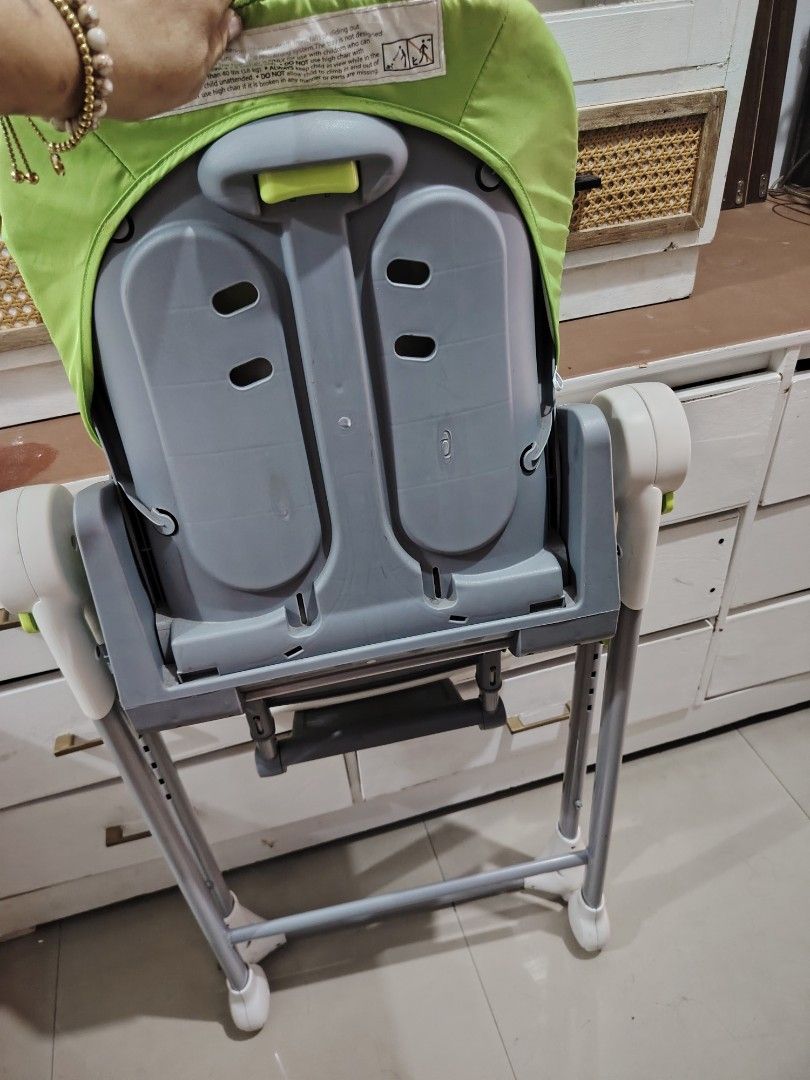imported baby high chair (Category: Babies & Kids Fashion) located in Manila. Submitted by maryanncab32551 (Listing ID 1463810426, Image 2). Description: .