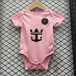(Category: ) located in . Submitted by calcio_sport_jersey (Listing ID 1463922544, Image 1). Description: .