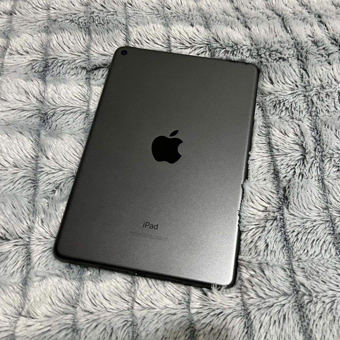 Ipad Mini 5 256 GB (Category: iPad) located in Angeles City. Submitted by mazikeenn (Listing ID 1463049192, Image 3). Description: Please read! ✨️ ⭐️ Used iPad Mini 5 (bought from South Korea) 256 GB Silver Wifi only With free Death Note case No screen and no button problems ⭐️ Only issue: Loose charging port (can still charge it somehow after many tries) might need to get it cleaned or seek professional help ⭐️ Reason for selling: Not using it a