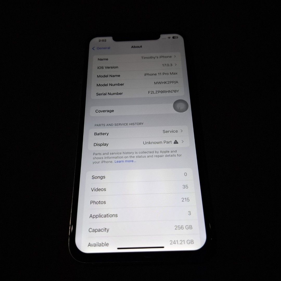 IPHONE 11 PRO MAX 256GB (Category: iPhone 12 Series) located in Manila. Submitted by timteves6248180 (Listing ID 1463295928, Image 2). Description: IPHONE 11 PRO MAX Details: - 256GB - Silver - 69% Battery Health (Original) - PP/A (Local Variant) - NTC Approved - Smart Locked (Smart/TNT sim only) - No icloud issue - Face ID working - No Dents/Scratches Issue: - Replaced LCD - No Truetone Inclusions: Unit + 2 Cases + Bisen Charging Wire 10.5K (Neg