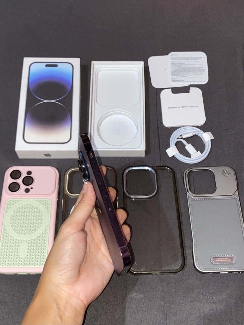 iphone 14 pro (Category: iPhone 14 Series) located in Manila. Submitted by claudine.21 (Listing ID 1463871939, Image 3). Description: FOR SALE OR SWAP SA 13 PRO - 14 PLUS NA MAY ADD CASH IPHONE 14 PRO 128GB 🏷️₱27k 84% batt health Factory unlocked Truetone & face id working Zp/a variant Ntc approved🇵🇭 No issue Unli check / reset sa meet up Inclusions: Box, Cord, 4 Case, Tempered glass, Manuals 📍MARILAO can do meet up (add gas fee sa malayo).