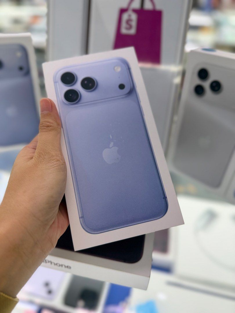 iphone 18 pro max 256gb brandnew (Category: iPhone 18 Series) located in Antipolo. Submitted by vine_gadget_shop (Listing ID 1463816113, Image 3). Description: iphone 18 pro max brandnew 256gb 115,000 512gb 120,000 1tb 150,000 2tb 190,000.