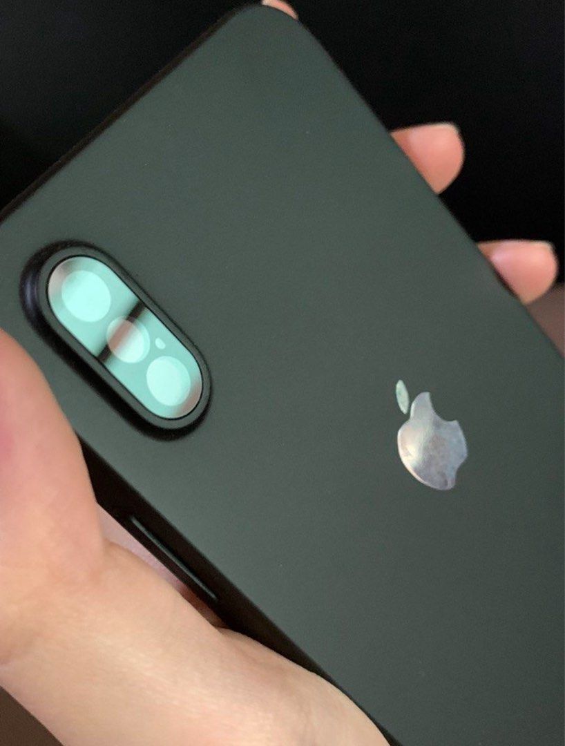 Iphone XS Max phone cases (Category: Cases & Sleeves) located in Manila. Submitted by uwisa (Listing ID 1463874309, Image 3). Description: •DM for more inquiries •RFS: Decluttering, not being used anymore.
