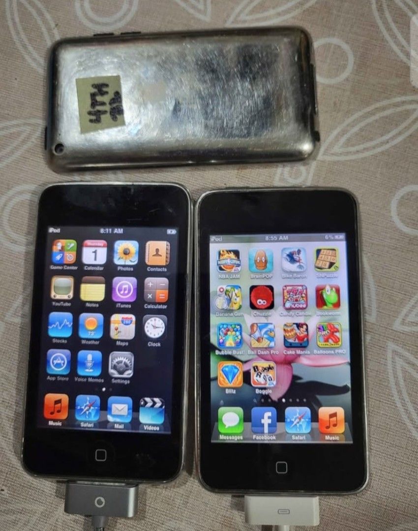 Ipod touch defective (Category: Other Gadgets) located in Quezon City. Submitted by tikz_816 (Listing ID 1463817092, Image 1). Description: Ipod touch Selling as is... For parts out For take all 1500 2nd gen 8gb -Battery defective 3rd gen -Weak battery -1line sa upper screen 4th gen 32gb -not turning on buy with confidence with over 240+ positvie feedback/reviews meet up: qc and nearby areas balintawak lrt1 station fishermall pantranco shipping a