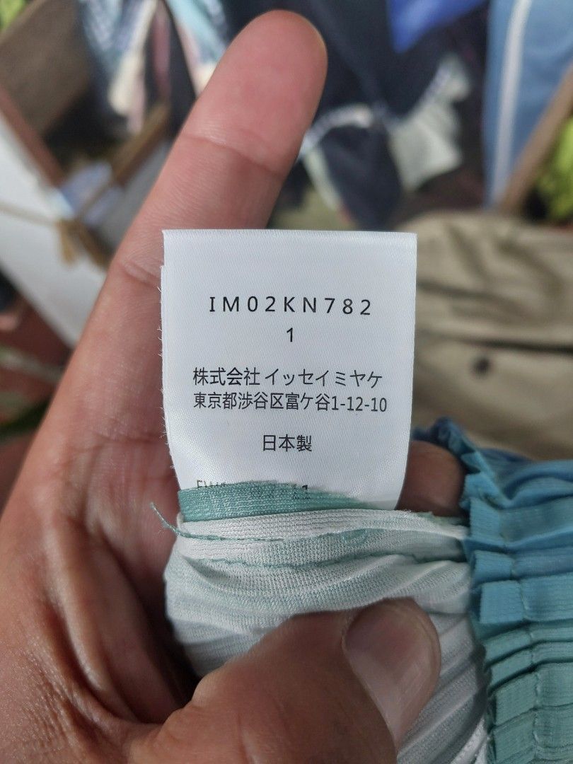 Issey miyake (Category: Skirts) located in Polomolok. Submitted by warmfire.3185dd (Listing ID 1463862942, Image 3). Description: .