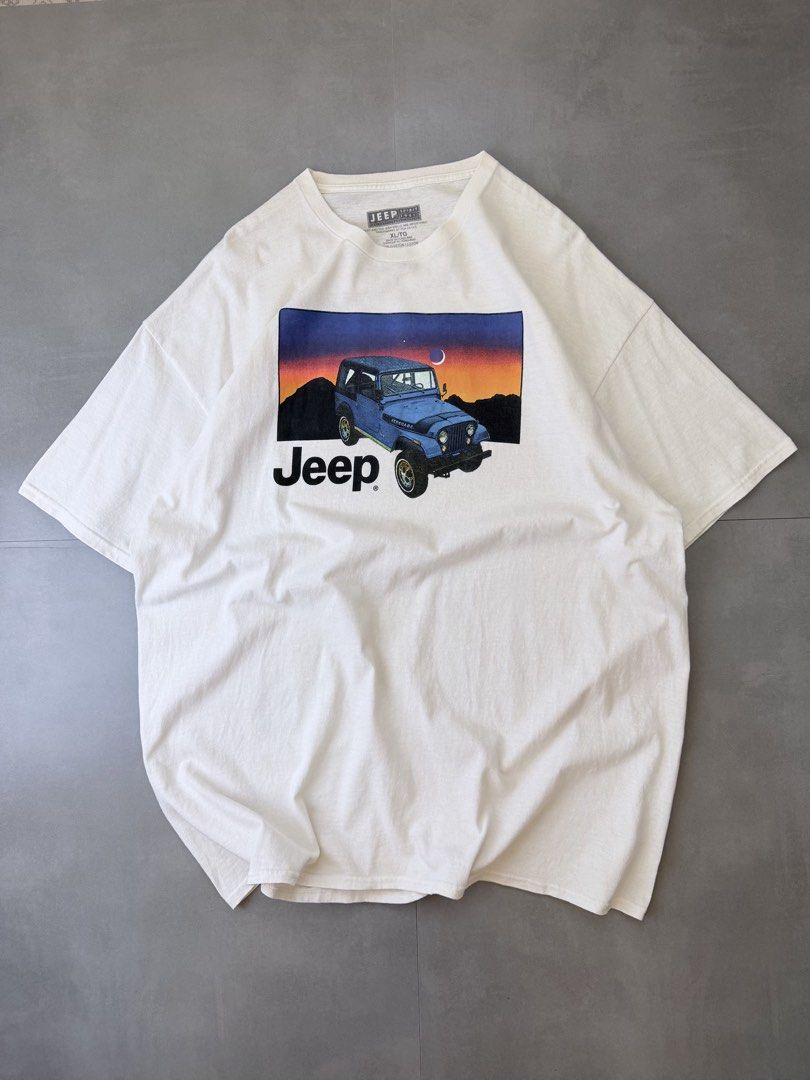 Jeep Sunset tee shirt (Category: Tshirts & Polo Shirts ) located in Santa Rosa. Submitted by arvintage.ph (Listing ID 1463844844, Image 1). Description: Tagged: XL on tag Width 24.5” | Length 33.5” Condition: Great condition Issue(s): -.